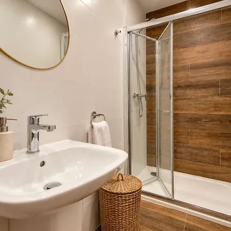 Stylish 2bed With Balcony Near Valletta Appartement